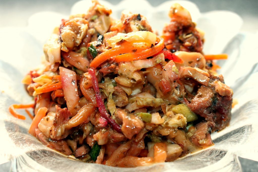 Asiatischer Huehnerfleisch Salat