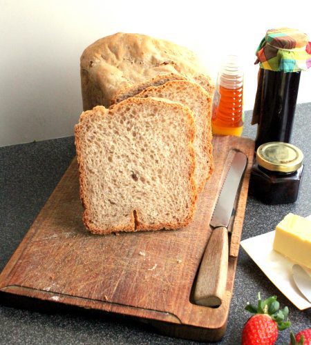 Mischbrot aus der Brotmaschine – Mixed Flour Bread from the Bread Machine