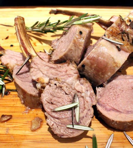 Klassisches Lammkarree aus dem Ofen – Classic Rack of Lamb from the Oven