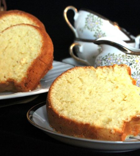 Rahmkuchen mit Zitronen – Whipping Cream Cake with Lemon