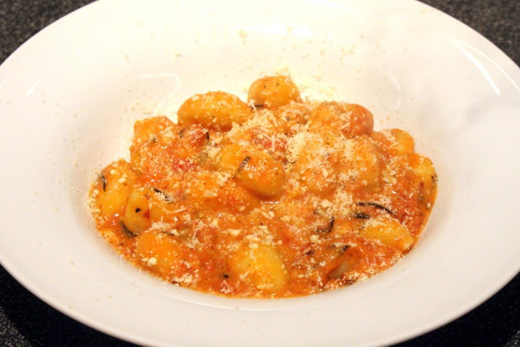Gnocchi an Tomatensauce mit Fuego