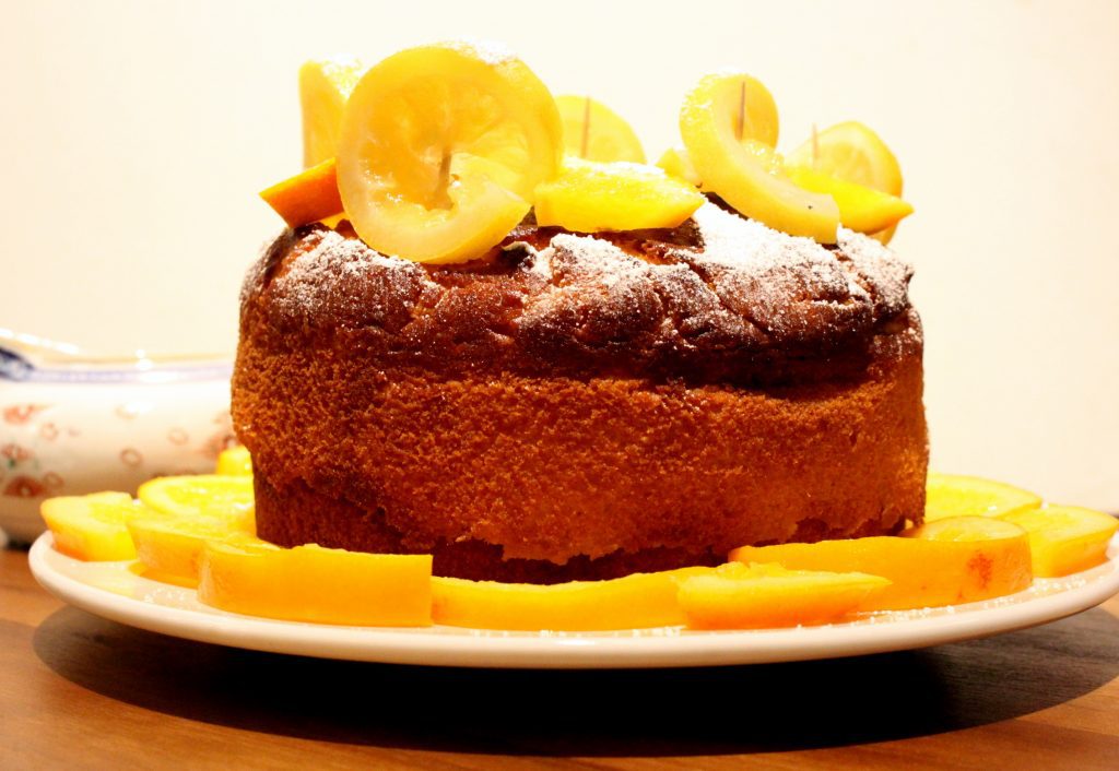 Ricotta Kuchen mit kandierten Zitronen und Orangen