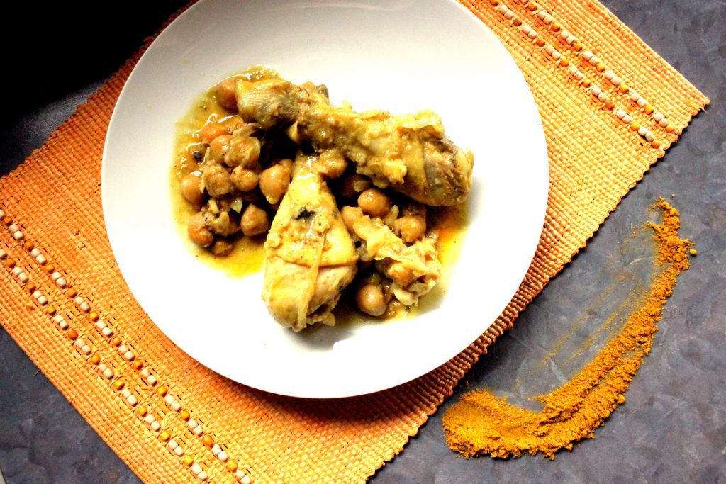 Hühnerbeine und Kichererbsen Curry
