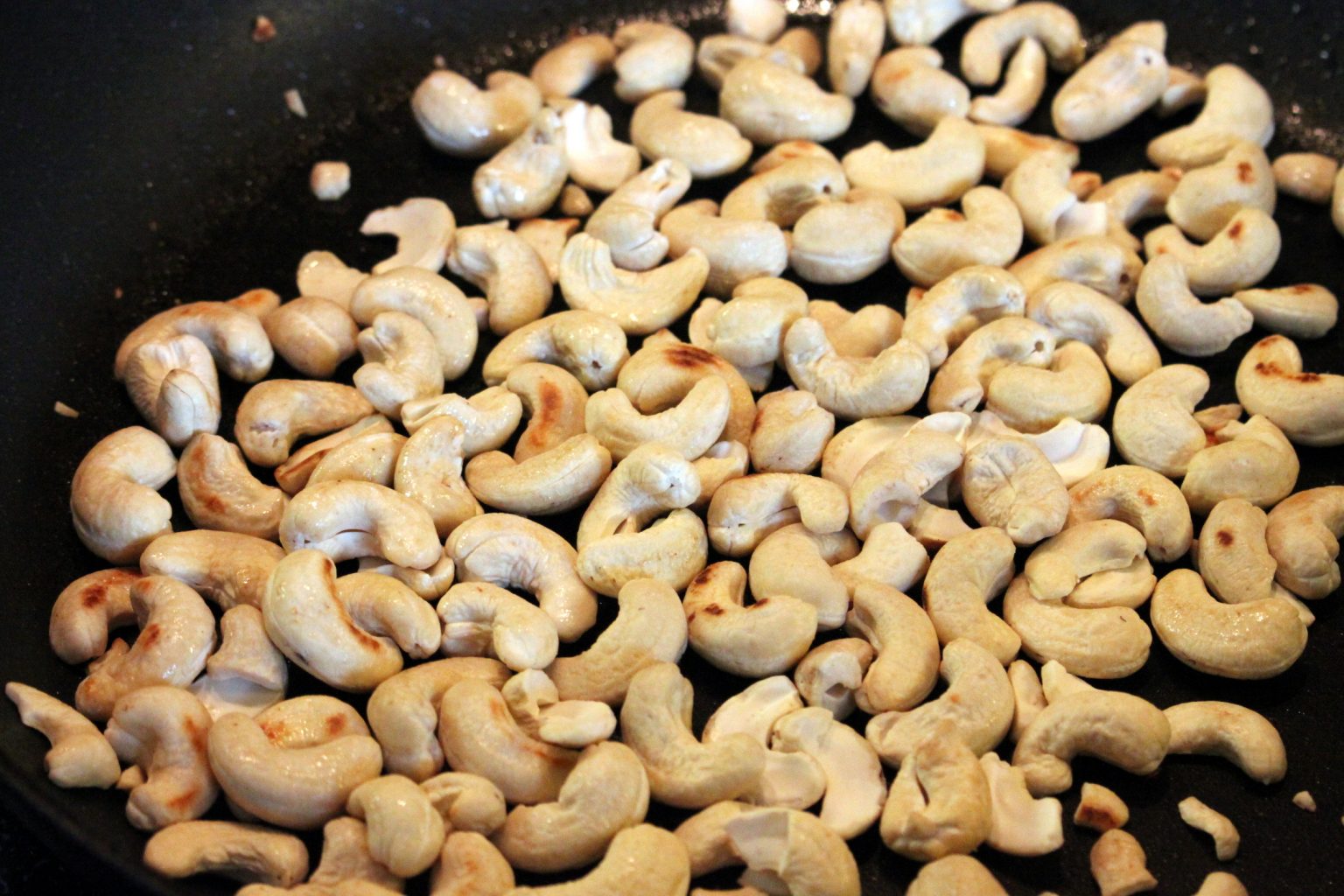 Chinesisches Huhn mit Cashew Nüssen