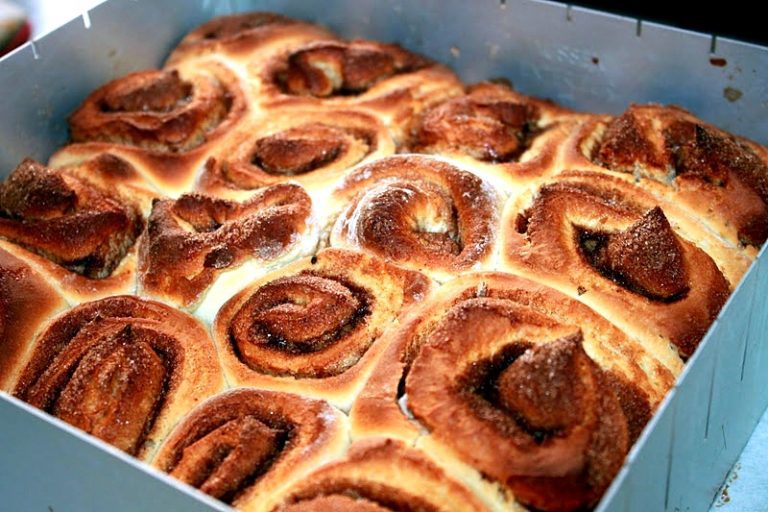 Zimtschnecken – Cinnamon Rolls