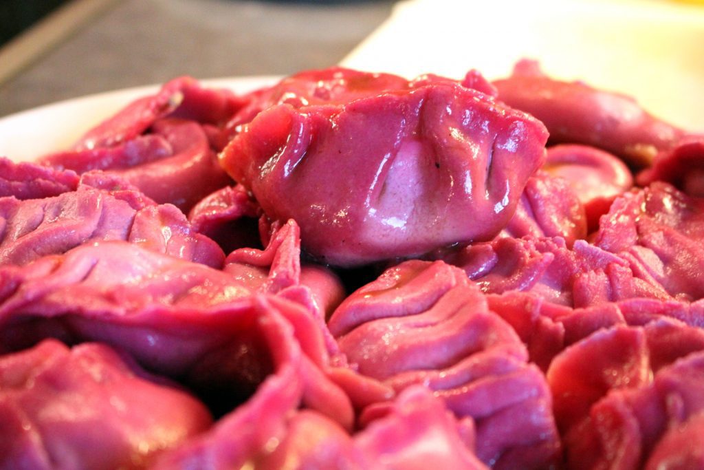 Glutenfreie chinesische Schweinefleisch Dumplings