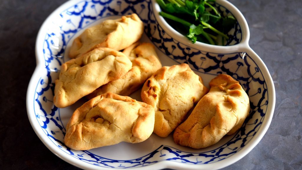 Curry Puffs – Food from Singapore