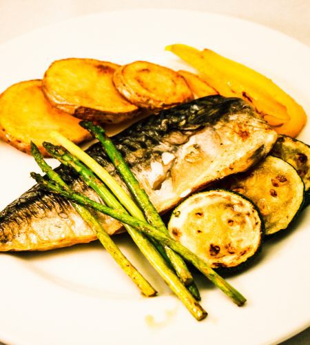Makrelen mit Kartoffeln und Gemüse – Mackerel with Potatoes and Vegetables