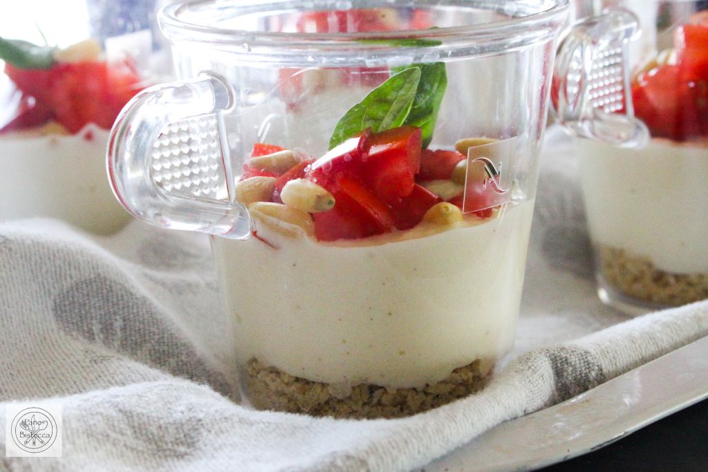 Caprese Salat mit Mozzarella Schaum