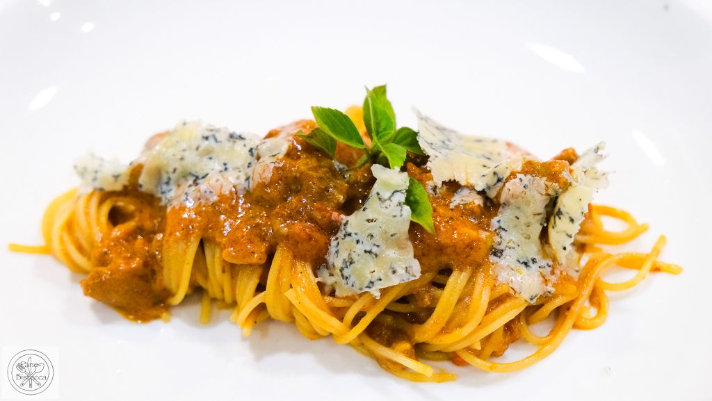 Spaghetti with Pork Belly and Blue Cheese