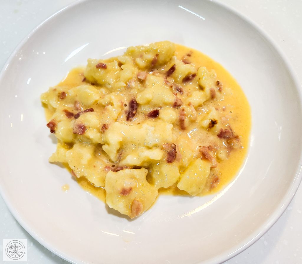 Gnocchi Carbonara