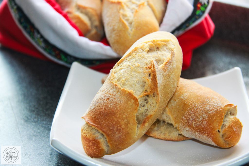 Lutz' Rustikale Weizenbrötchen