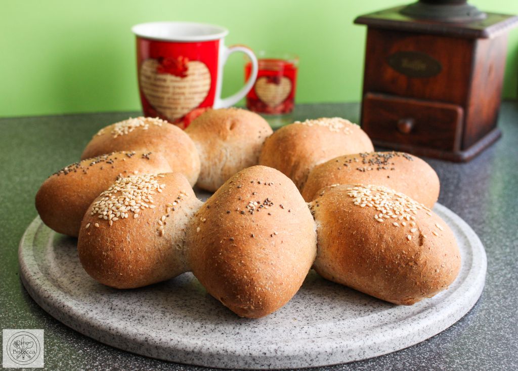 Schnelle Vollkorn-Brötchen