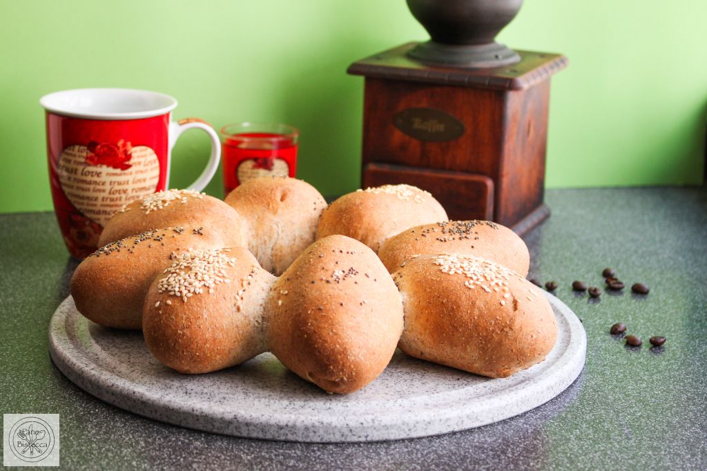 Schnelle Vollkorn-Brötchen