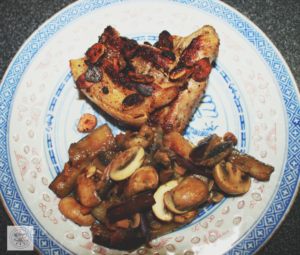 Knusper-Schweinebauch mit Knoblauch