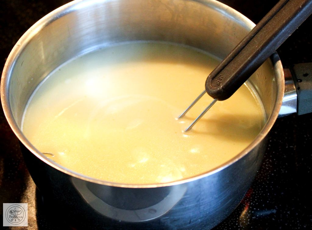 Spargelcreme Suppe aus Spargelschalen