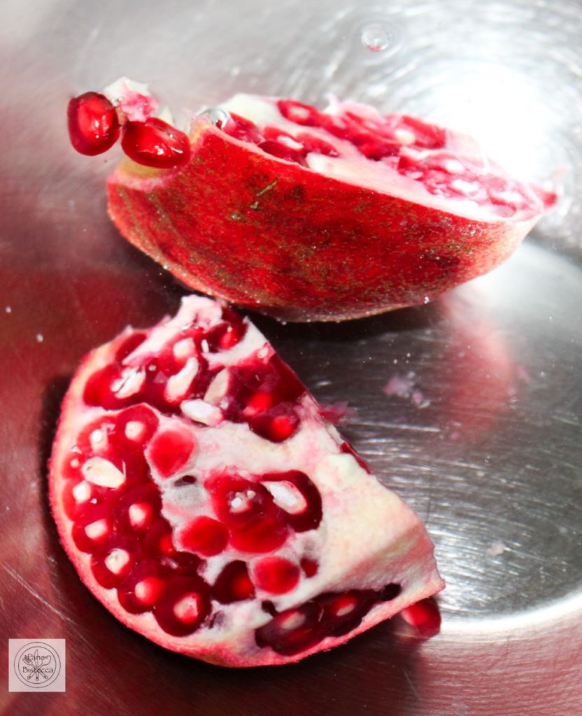 Rosenkohlsalat mit Granatapfel