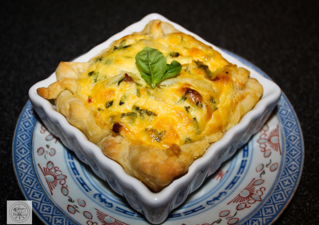 Kleine Frischkäse-Speck Wähen