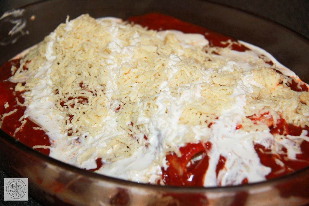 Cannelloni mit Fleisch-Käse Füllung