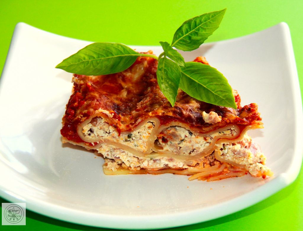 Cannelloni mit Fleisch-Käse Füllung