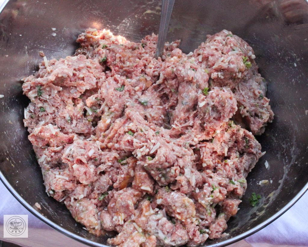 Panierte Fleischchügeli