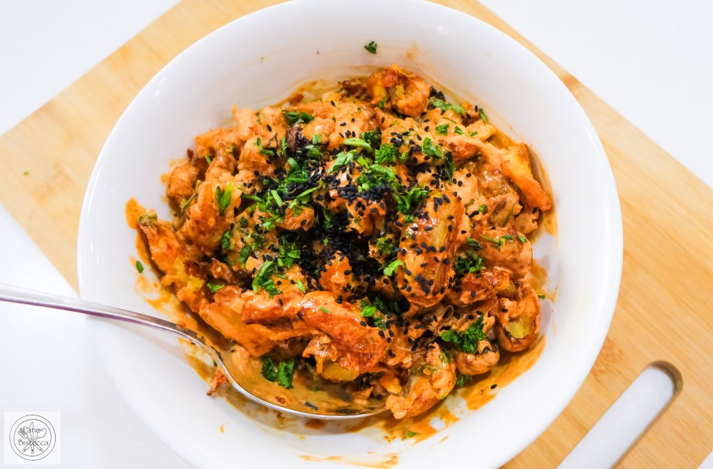 Scharfer Koreanischer Kartoffelsalat