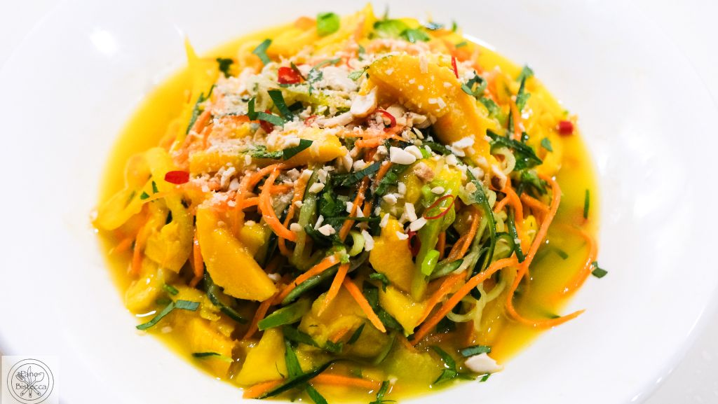 Asiatischer Mango Salat