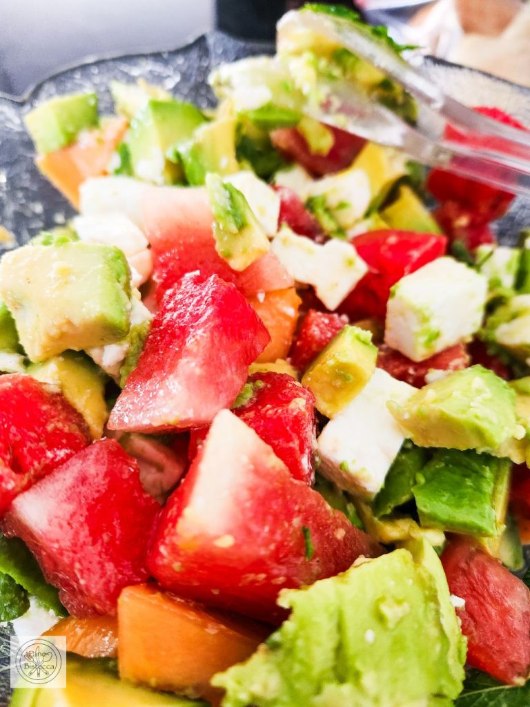 Melonen-Avocado Salat mit Feta