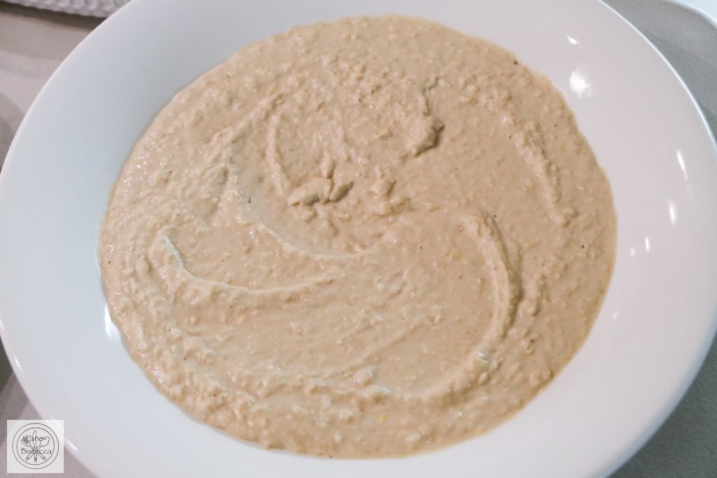 Türkische Köftes mit Cannellini Bohnen Püree