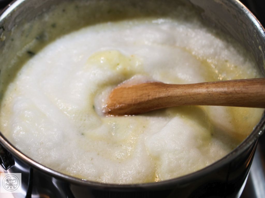Doppelt gebackenes Spinat Soufflé