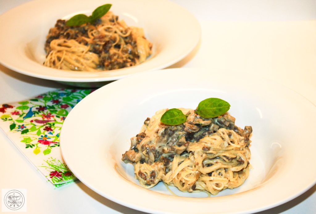 Spaghettini mit Pilzen und Rinderhack