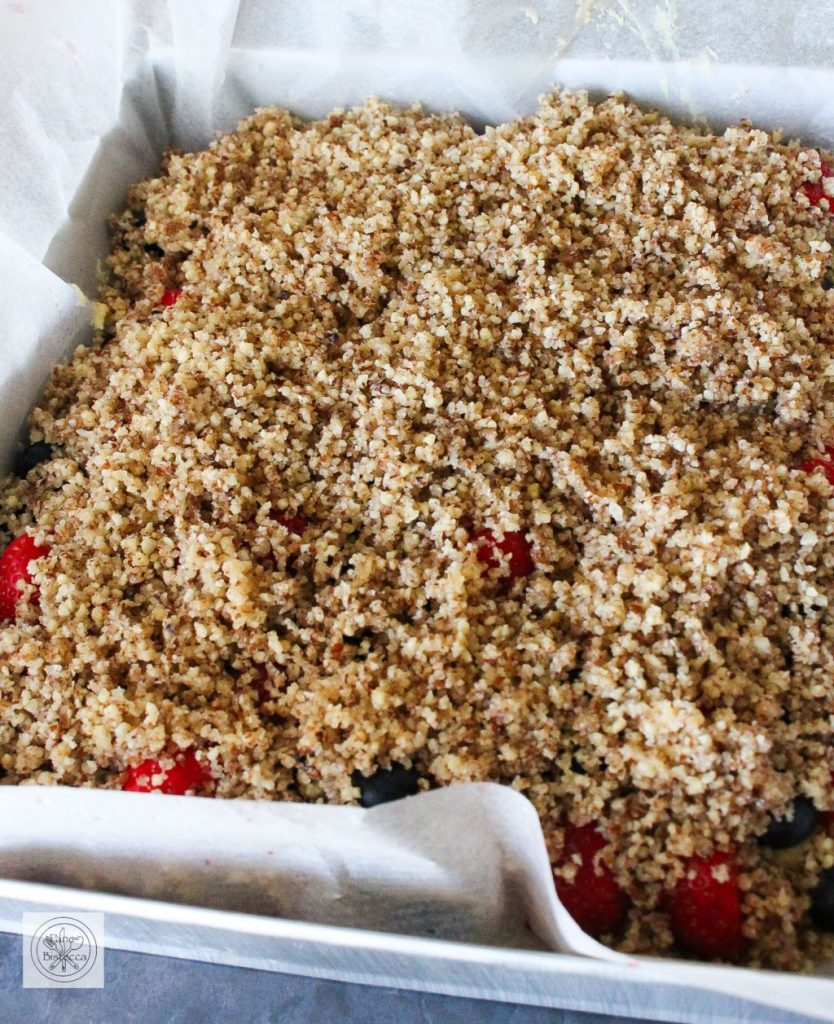 Beerenkuchen mit Streuseln