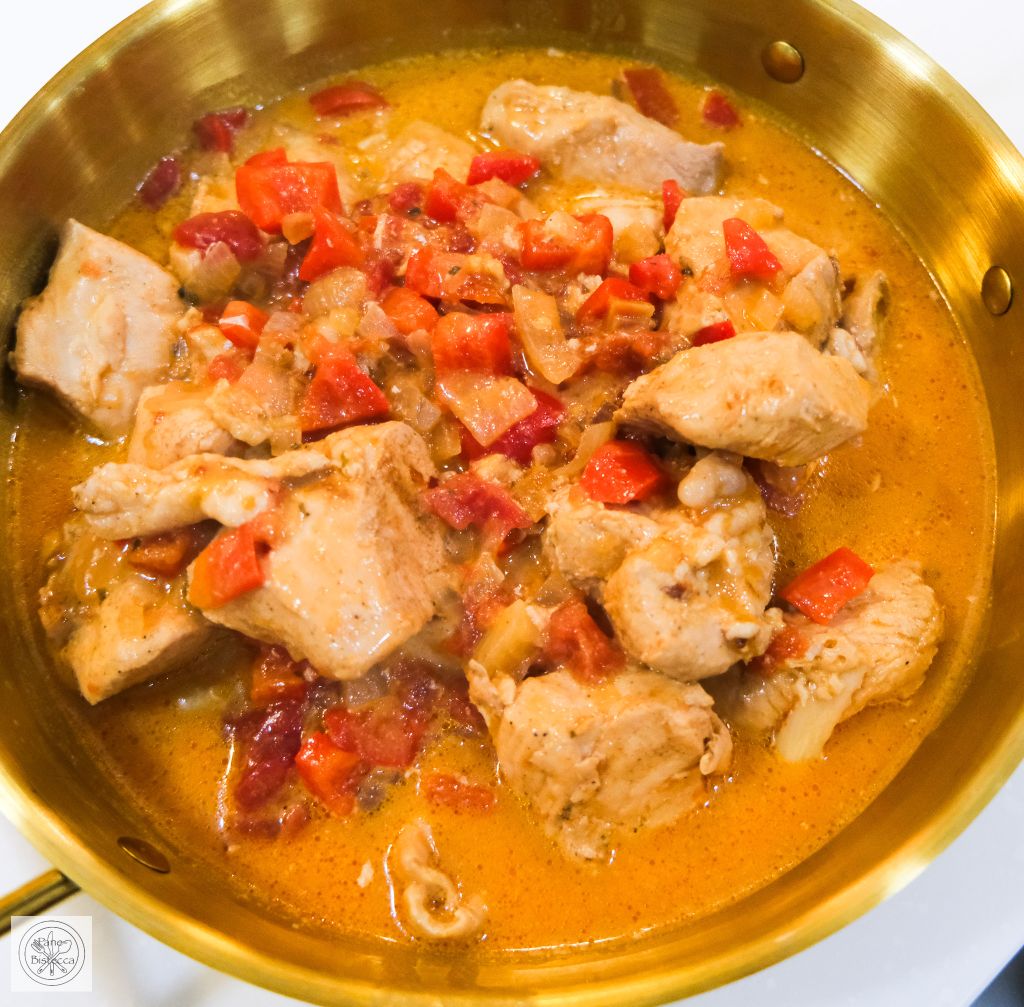 Brasilianisches Kokosnuss Huhn