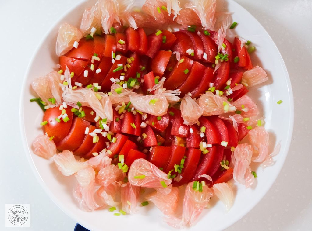Tomaten-Pomelo Salat