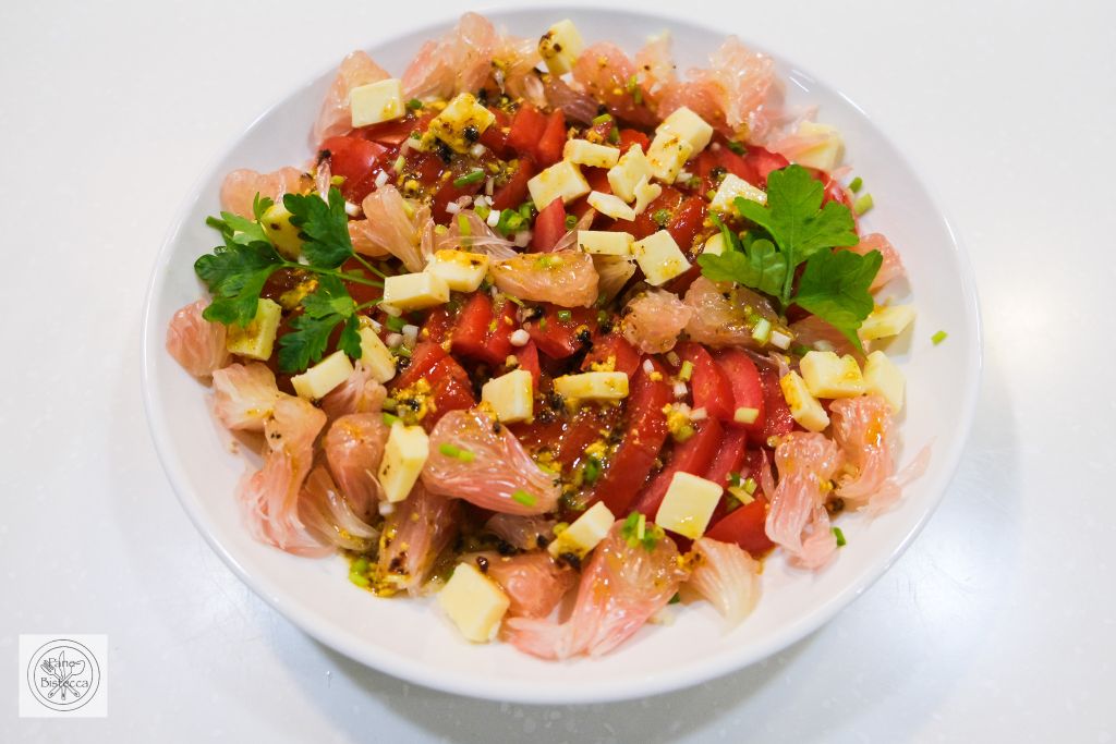 Tomaten-Pomelo Salat