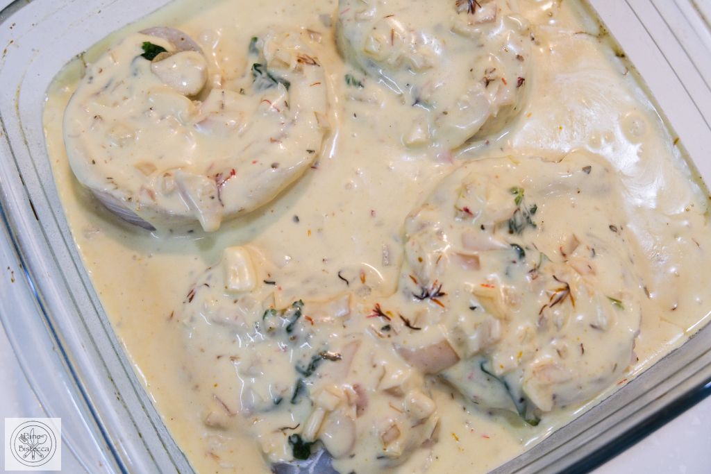 Seezungenfilets Rouladen mit Spinat und Palak Patta Chaat