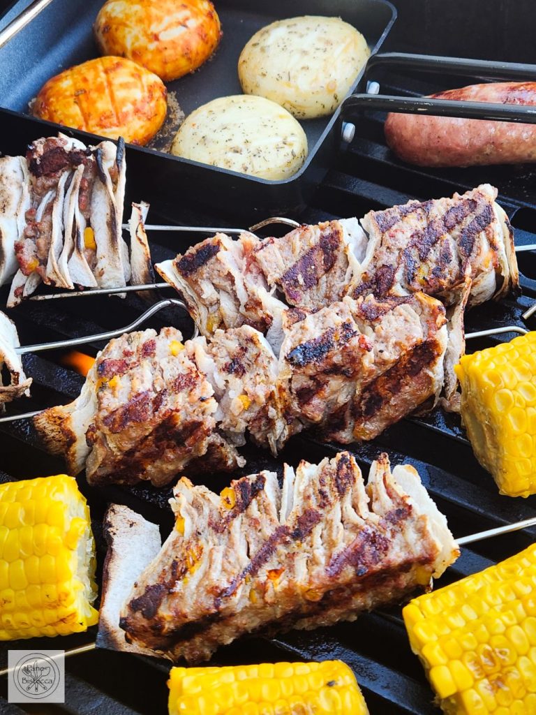 Hackfleisch Spiesse mit Tortilla